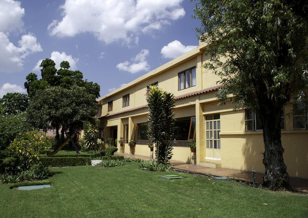 Hotel Los Olivos Spa Oaxaca ภายนอก รูปภาพ