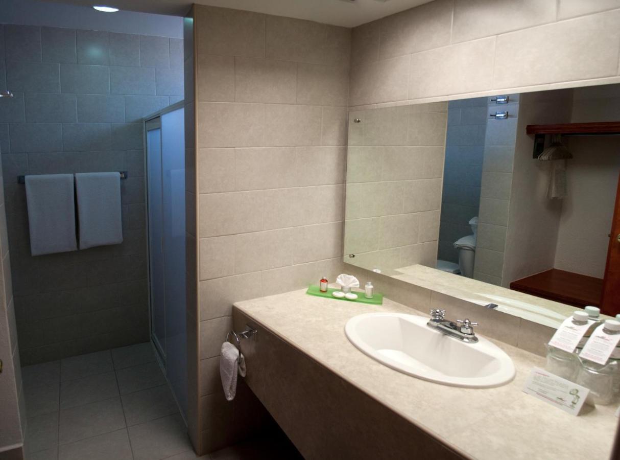 Hotel Los Olivos Spa Oaxaca ภายนอก รูปภาพ