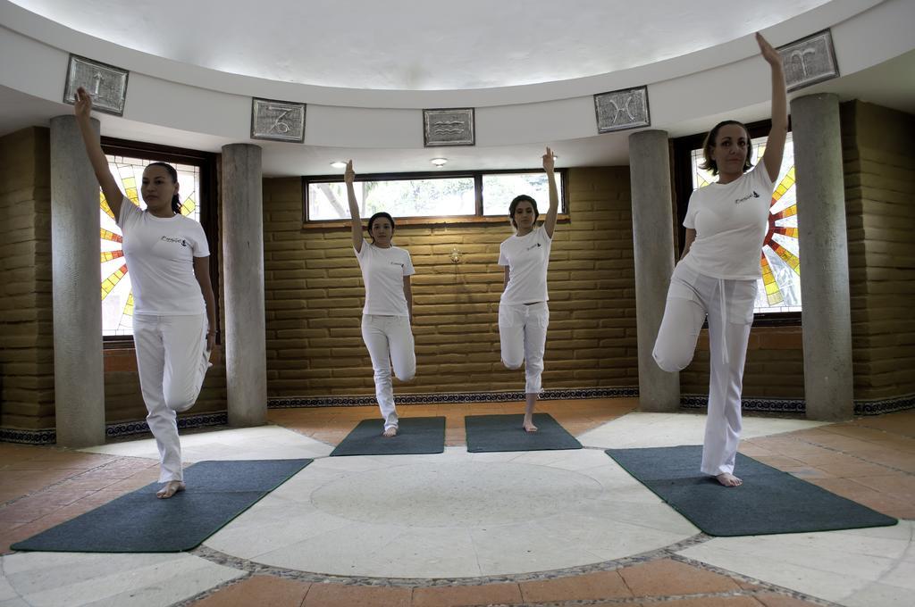 Hotel Los Olivos Spa Oaxaca ภายนอก รูปภาพ