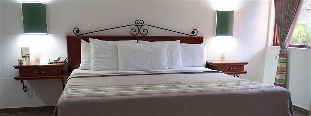 Hotel Los Olivos Spa Oaxaca ภายนอก รูปภาพ