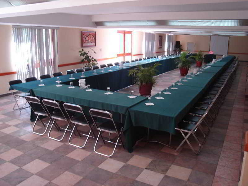 Hotel Los Olivos Spa Oaxaca ภายนอก รูปภาพ